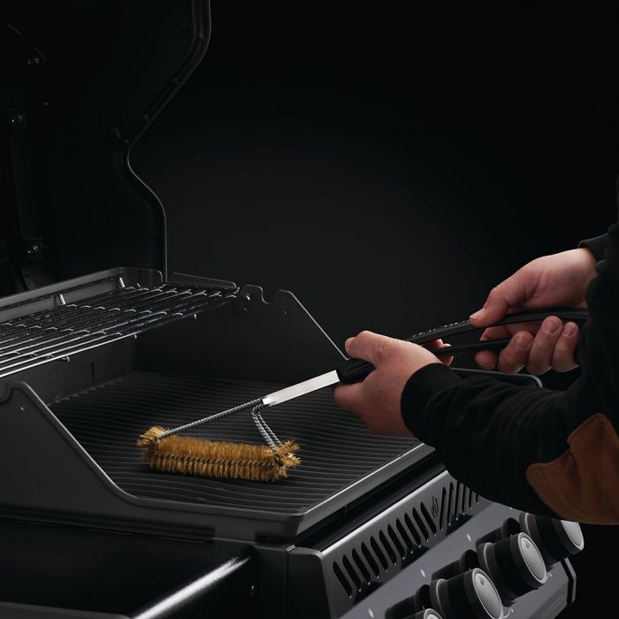 Napoleon Triple-Row Vertical Grill Brush with Brass Bristles - 62062