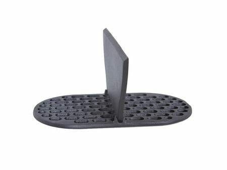 Primo Cast Iron Firebox Divider for LG 300 - Oval - PG00344