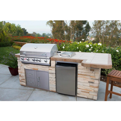 Bull 5 Burner 38" Grill Package Stainless Steel Propane - BrahmaLPPCKG2