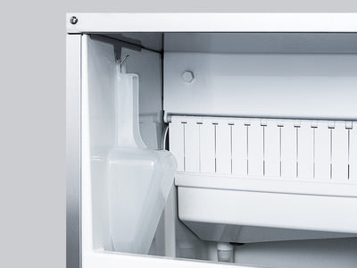 Summit - 15 Inch Built-In Ice Maker in Stainless Steel = BIM68OSPUMP