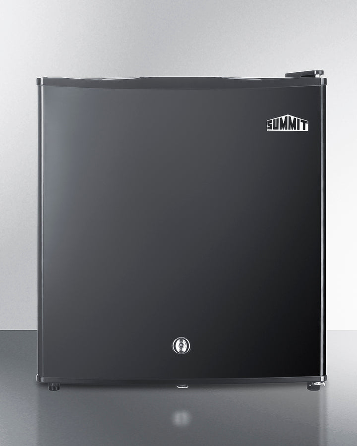 Summit - Compact Minibar 18” Wide Black - MB41B