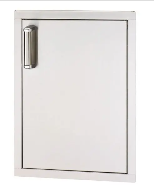 Fire Magic Premium Flush 17-Inch Right-Hinged Single Access Door - Vertical With Soft Close - 53924SC-R